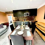 - 3 Pieces Cosy Avec Jacuzzi & Grande Terrasse Apartamento Antibes
