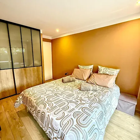 - 3 Pieces Cosy Avec Jacuzzi & Grande Terrasse *