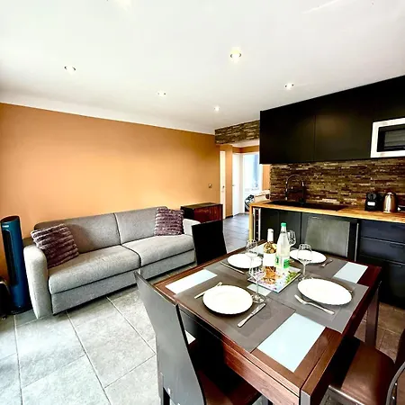 - 3 Pieces Cosy Avec Jacuzzi & Grande Terrasse Antibes